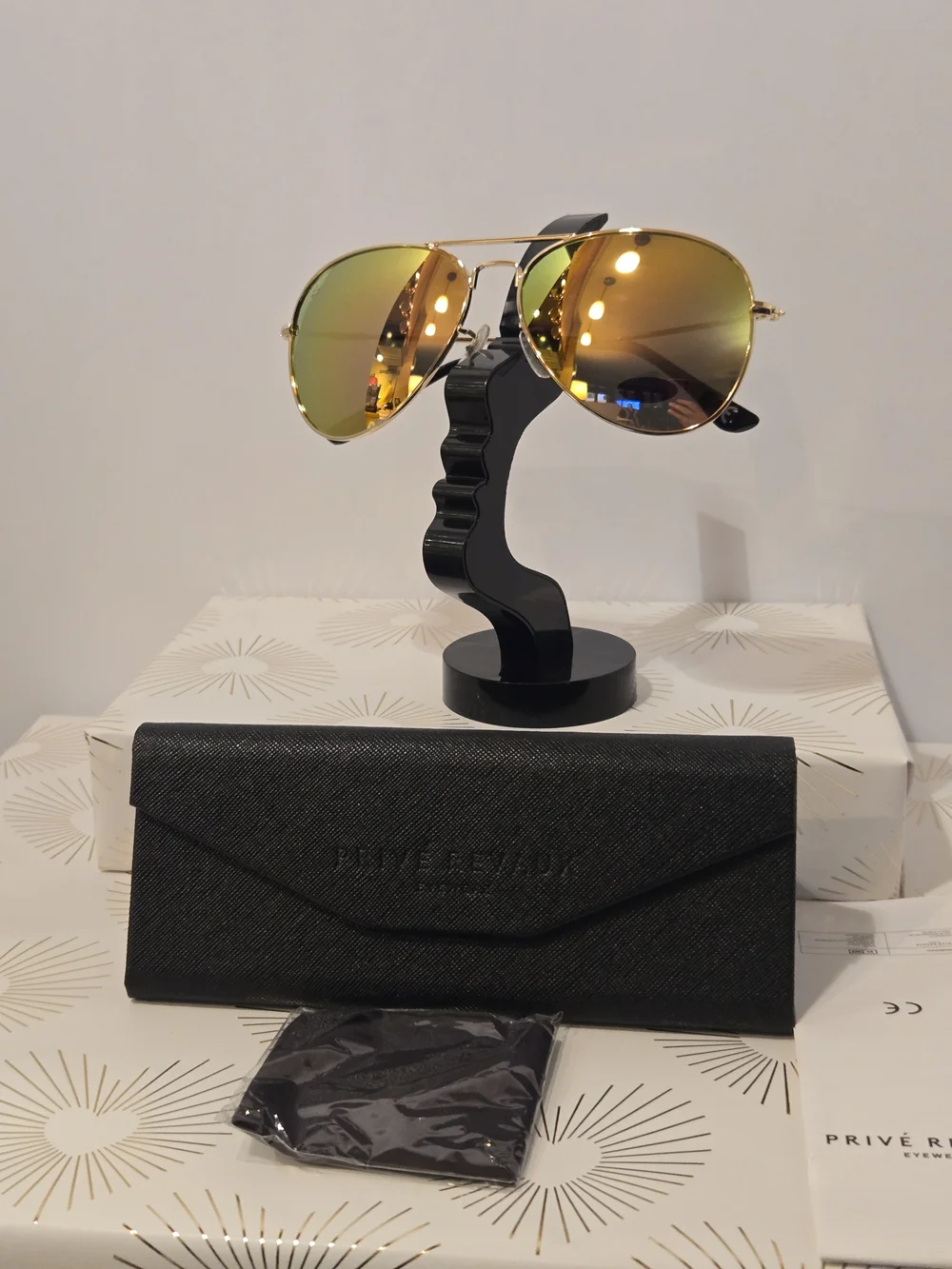 Unisex Gold Frame Mirrored Aviator Sunglasses - Yellow Lens